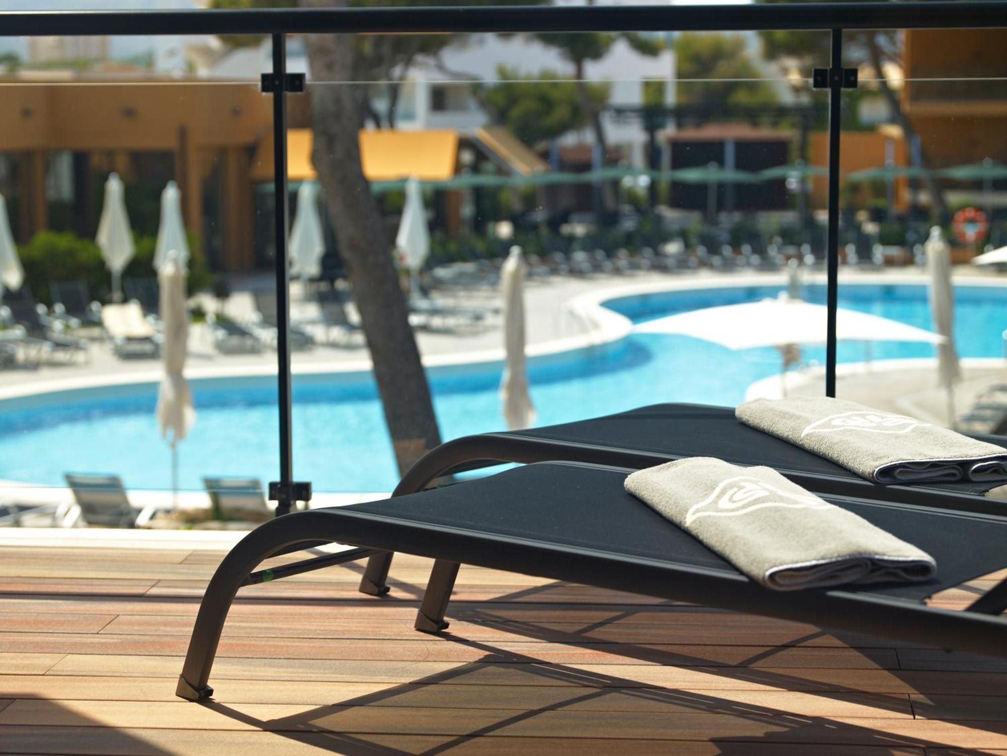 Protur Turo Pins 4* Sup Otel Cala Ratjada  Dış mekan fotoğraf
