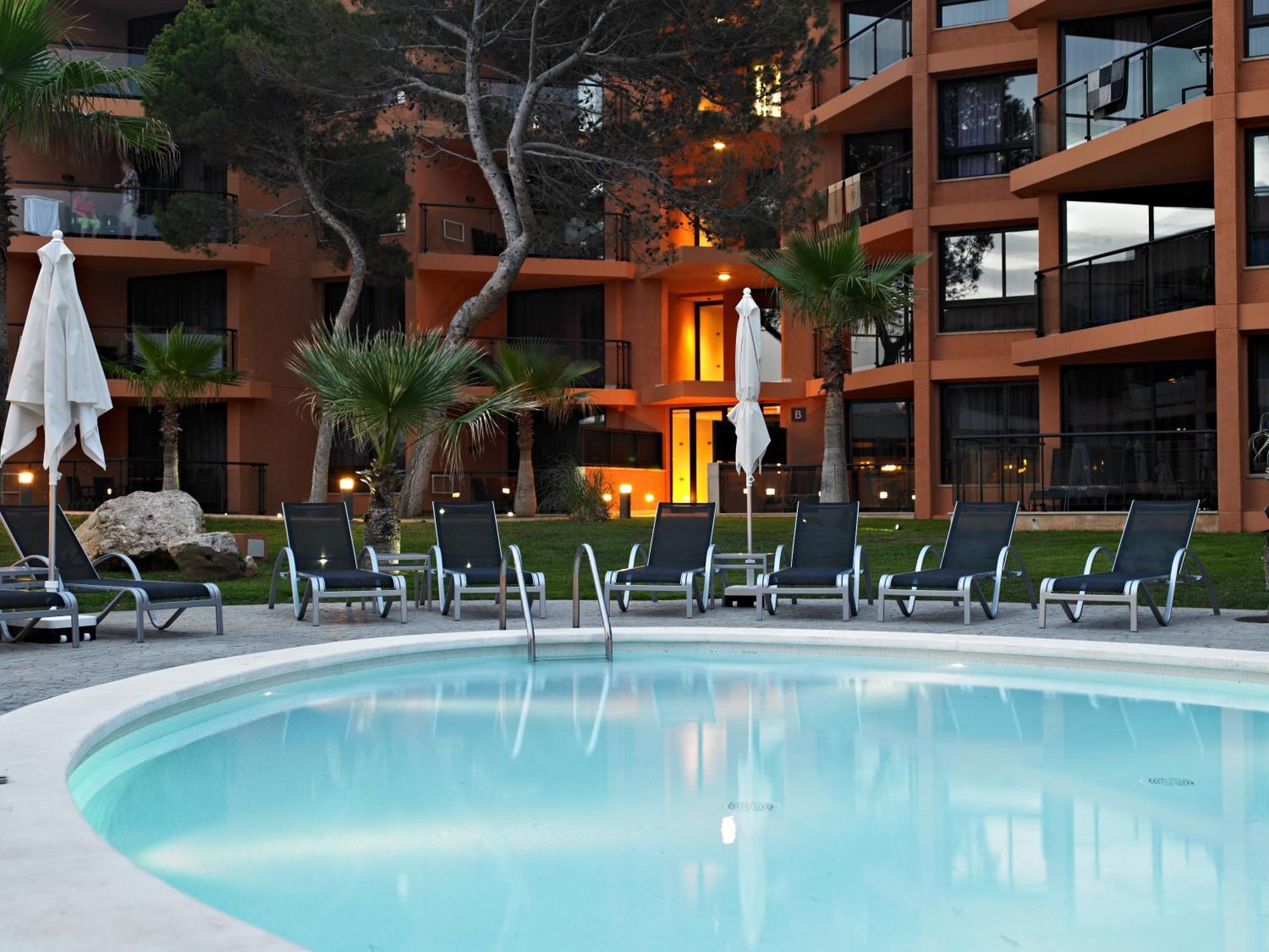 Protur Turo Pins 4* Sup Otel Cala Ratjada  Dış mekan fotoğraf